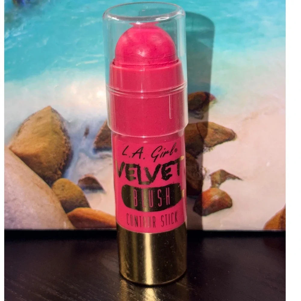 LA Girl Velvet Blush Contour Stick GCS587 Plush Pink Matte Cream Blush 0.2oz